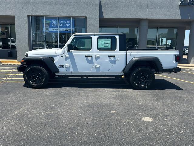 new 2024 Jeep Gladiator car, priced at $40,222