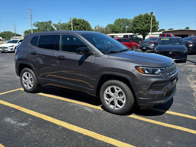 new 2024 Jeep Compass car, priced at $26,995