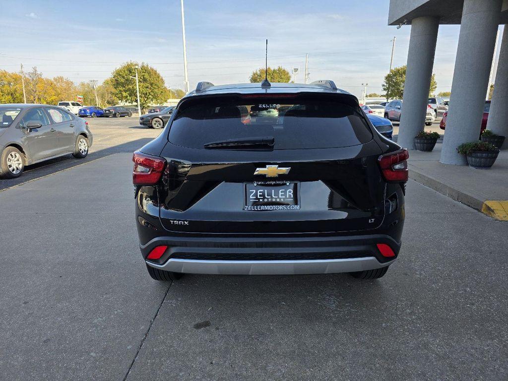 used 2025 Chevrolet Trax car, priced at $23,787