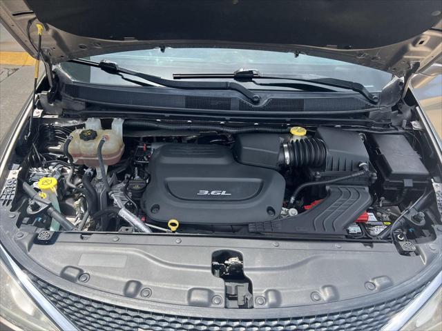 used 2017 Chrysler Pacifica car, priced at $11,787
