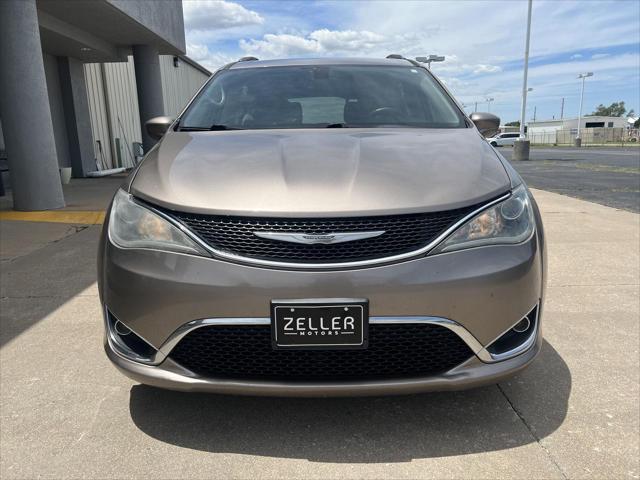 used 2017 Chrysler Pacifica car, priced at $11,787