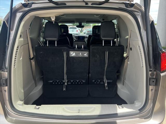 used 2017 Chrysler Pacifica car, priced at $11,787