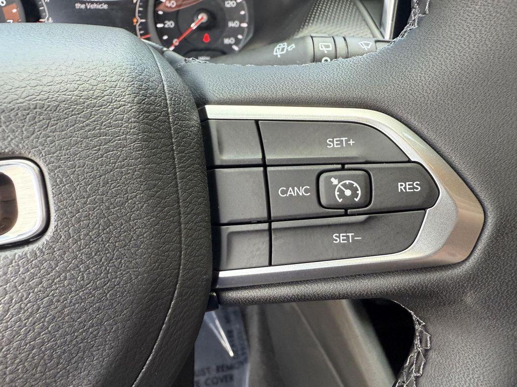 new 2025 Jeep Compass car, priced at $36,610