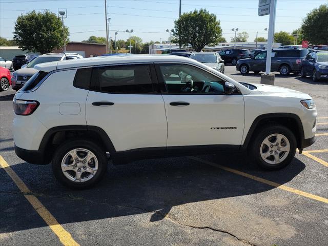 used 2022 Jeep Compass car, priced at $18,287