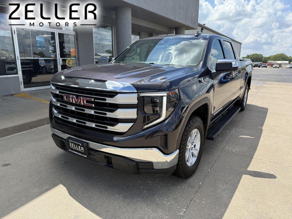 used 2023 GMC Sierra 1500 car, priced at $34,987