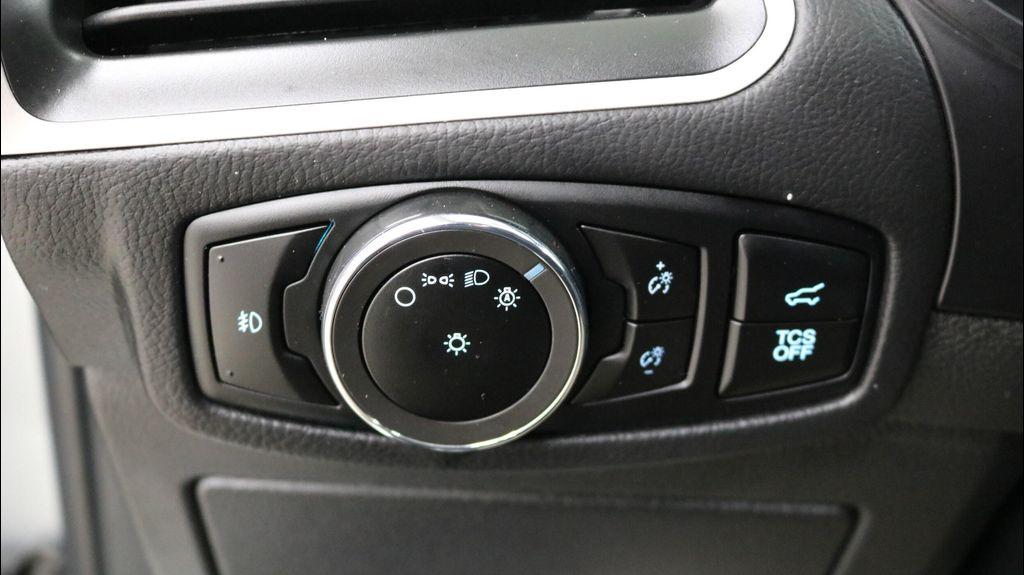 used 2024 Ford Edge car, priced at $31,495