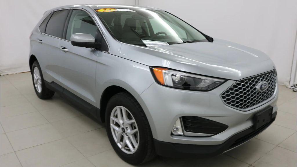 used 2024 Ford Edge car, priced at $31,495