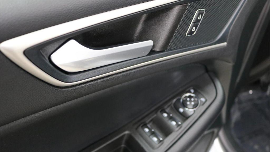 used 2024 Ford Edge car, priced at $31,495