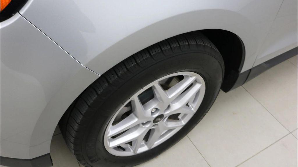 used 2024 Ford Edge car, priced at $31,495