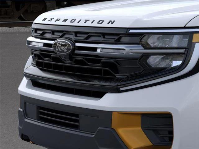new 2025 Ford Expedition car, priced at $85,420
