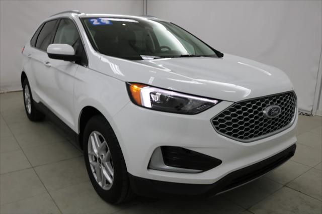 used 2024 Ford Edge car, priced at $32,995