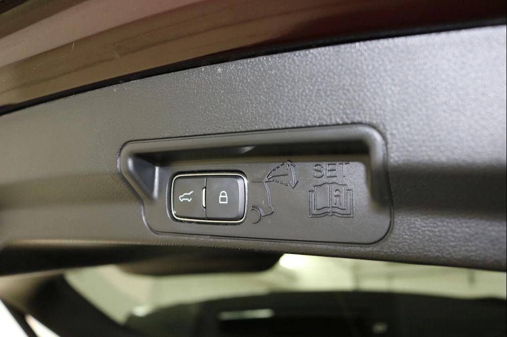 used 2022 Ford Explorer car, priced at $33,495