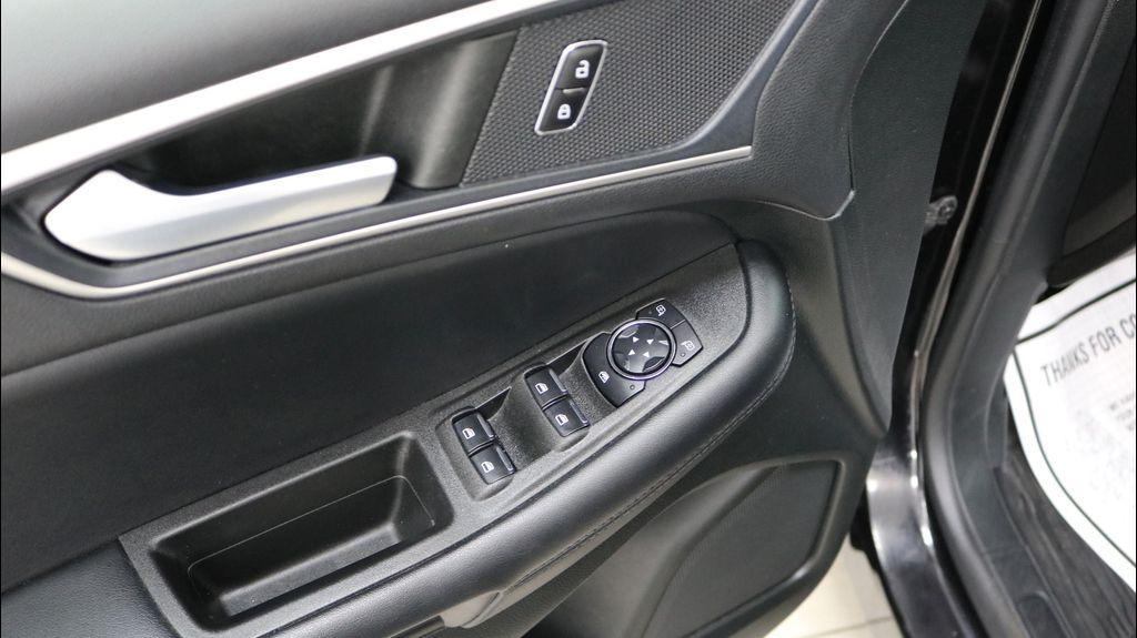 used 2023 Ford Edge car, priced at $29,495