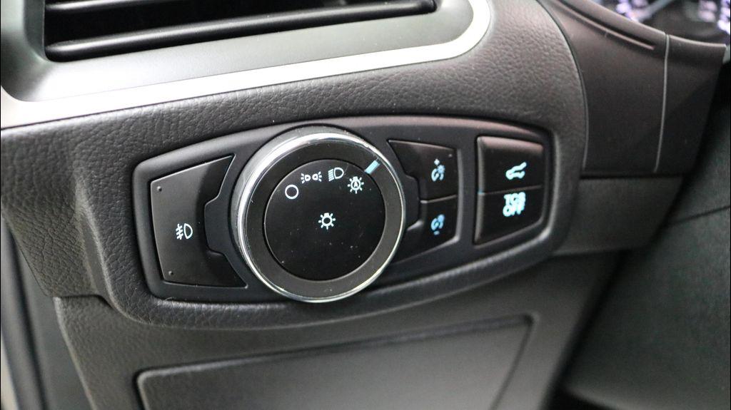 used 2023 Ford Edge car, priced at $29,495