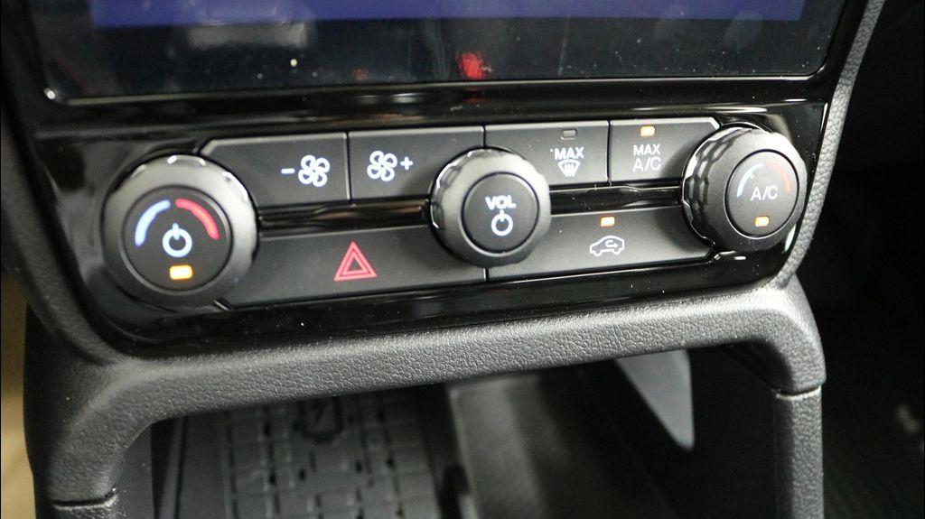 new 2025 Ford Ranger car, priced at $44,435