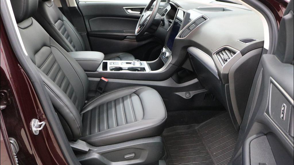 used 2022 Ford Edge car, priced at $29,495