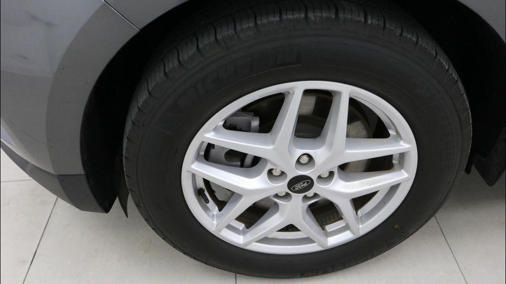 used 2024 Ford Edge car, priced at $31,495