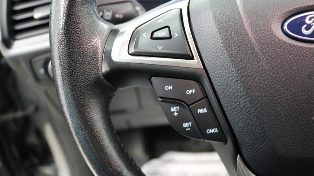 used 2024 Ford Edge car, priced at $31,495