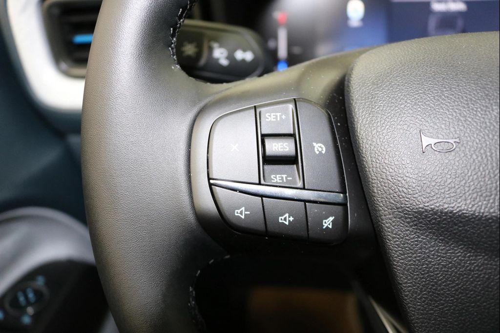 new 2025 Ford Maverick car, priced at $34,030