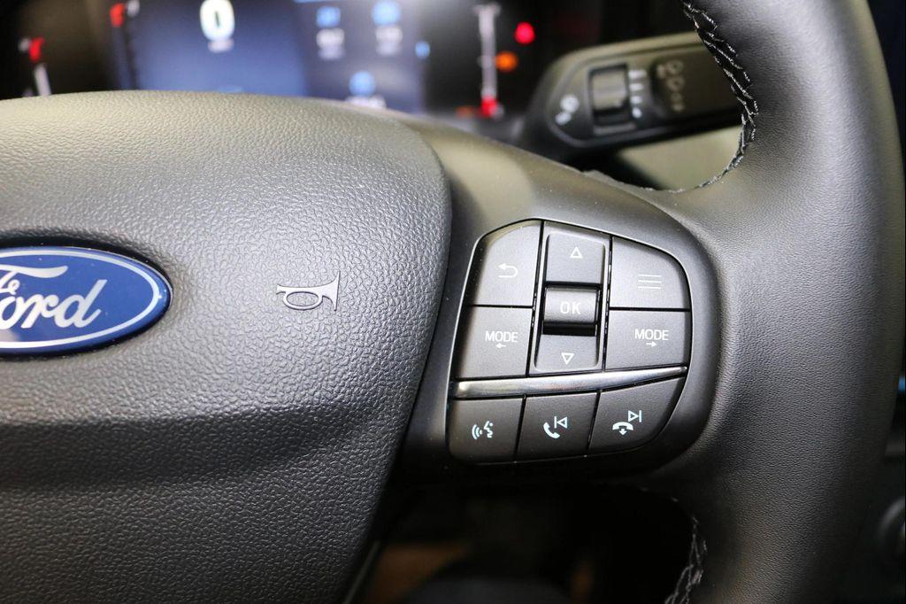 new 2025 Ford Maverick car, priced at $34,030
