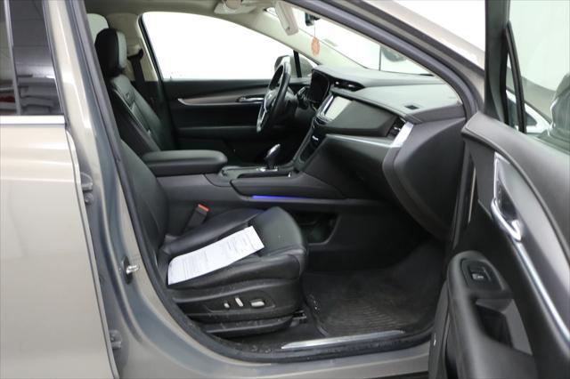 used 2018 Cadillac XT5 car, priced at $19,999