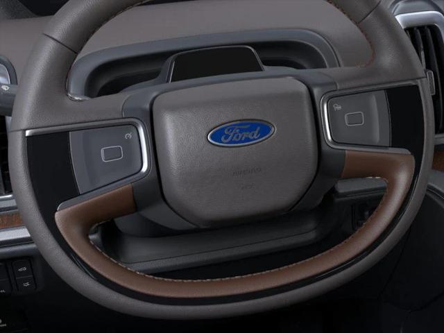 new 2025 Ford Expedition car, priced at $87,435