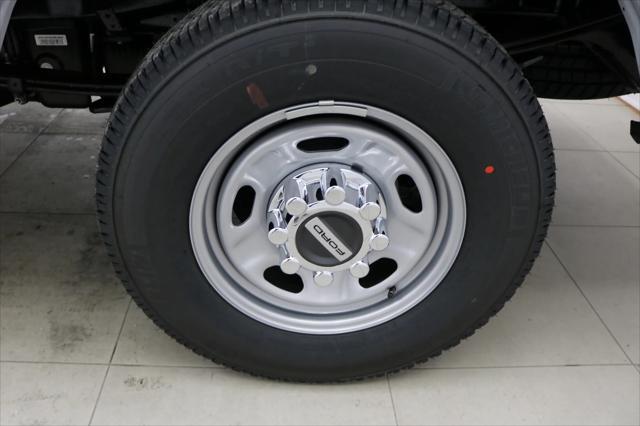 new 2025 Ford F-250 car, priced at $66,580