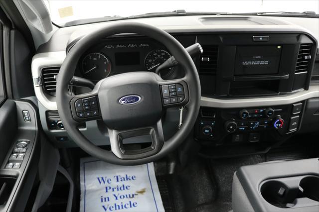 new 2025 Ford F-250 car, priced at $66,580