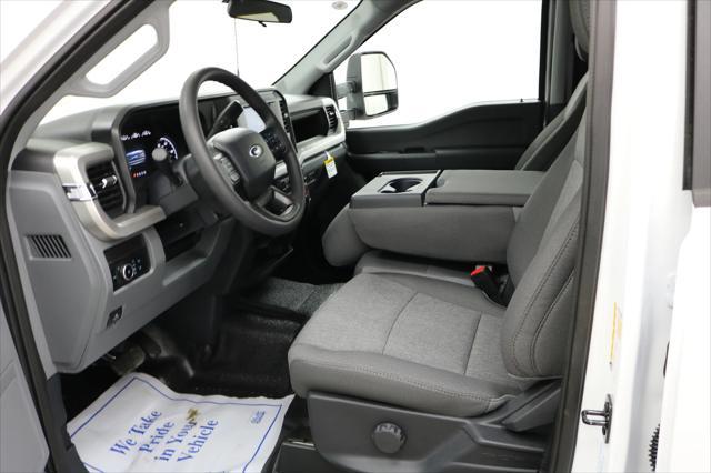 new 2025 Ford F-250 car, priced at $66,580