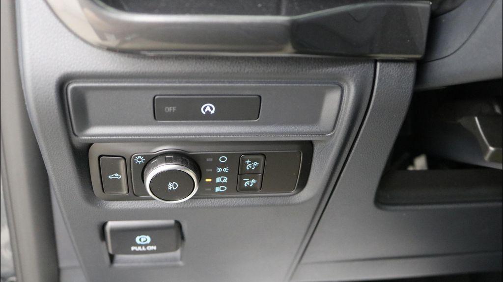 new 2025 Ford F-150 car, priced at $51,290