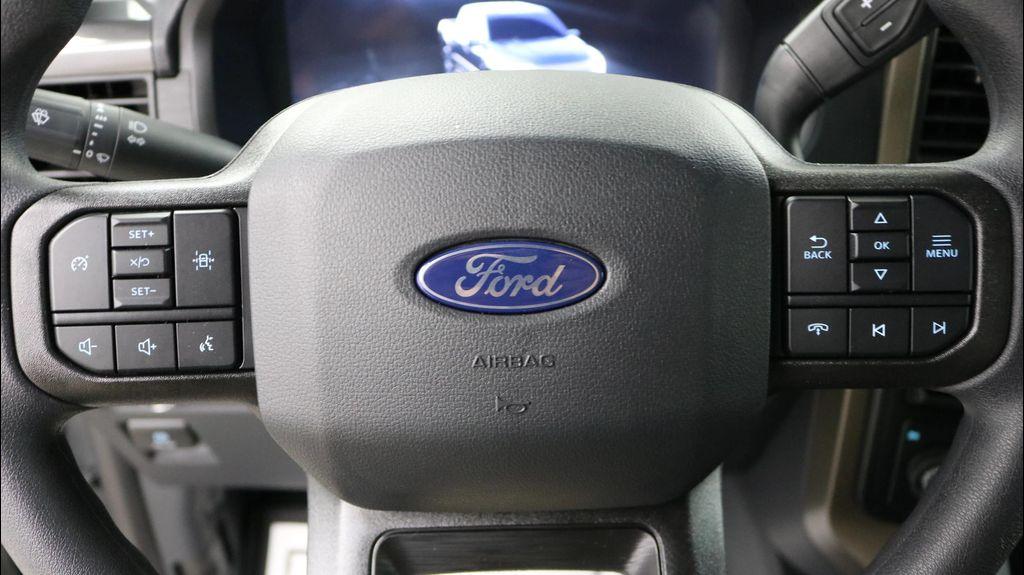 new 2025 Ford F-150 car, priced at $51,290
