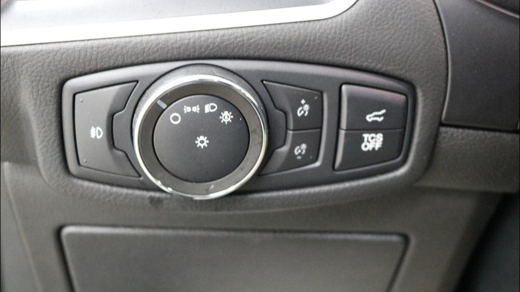 used 2022 Ford Edge car, priced at $27,995