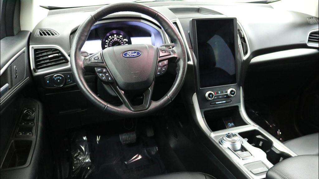 used 2022 Ford Edge car, priced at $27,995