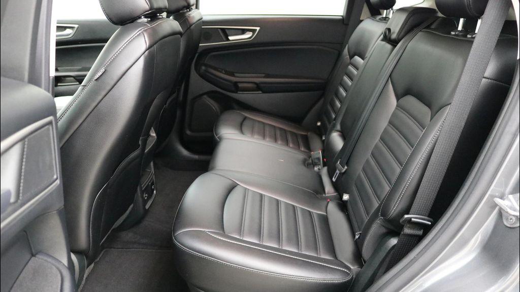 used 2022 Ford Edge car, priced at $27,995