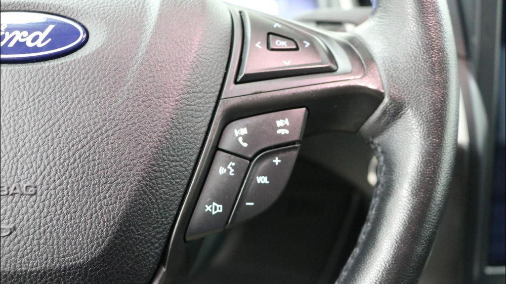 used 2022 Ford Edge car, priced at $27,995