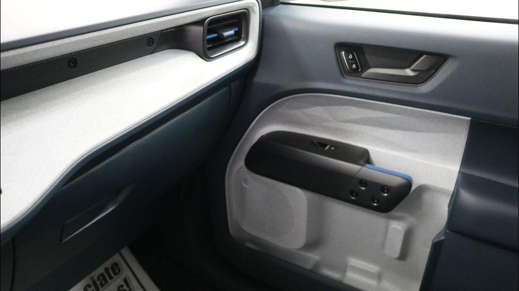 new 2025 Ford Maverick car, priced at $34,880