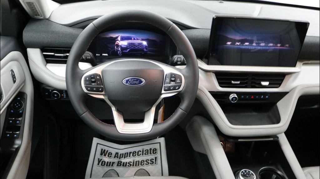 new 2025 Ford Explorer car, priced at $47,295