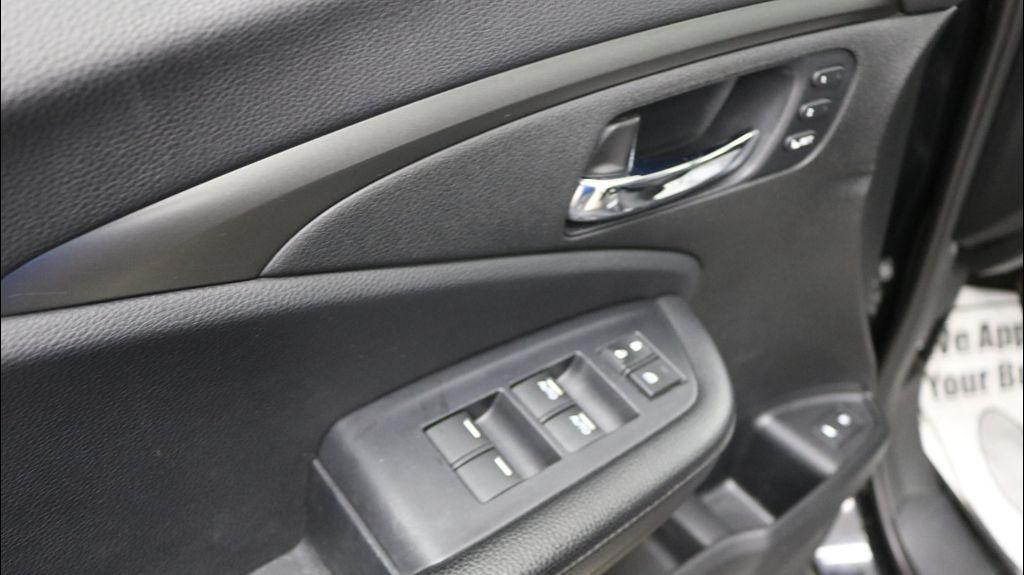 used 2019 Honda Pilot car, priced at $18,833