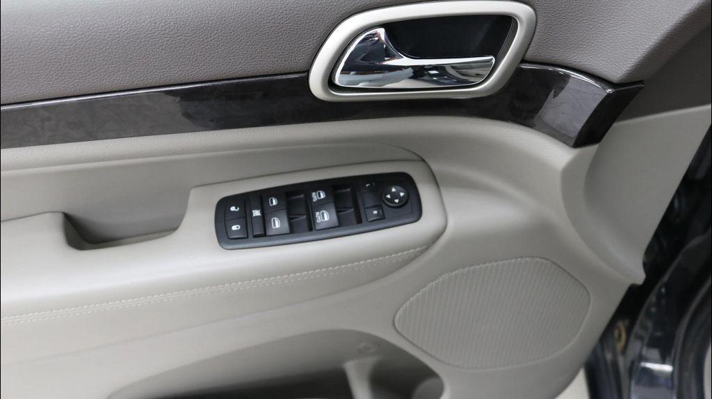 used 2011 Jeep Grand Cherokee car, priced at $9,999