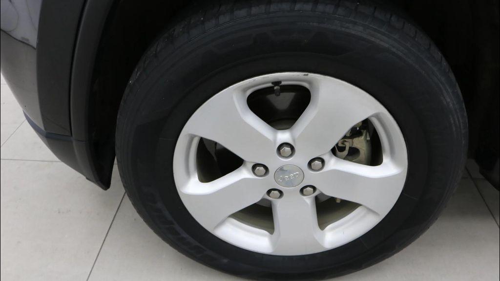 used 2011 Jeep Grand Cherokee car, priced at $9,999