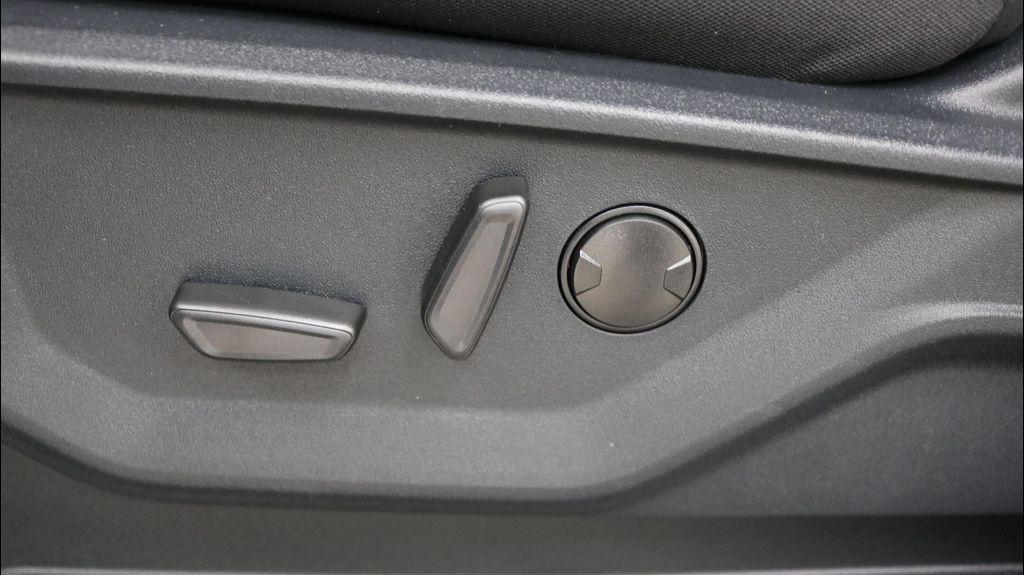 new 2025 Ford F-150 car, priced at $60,200