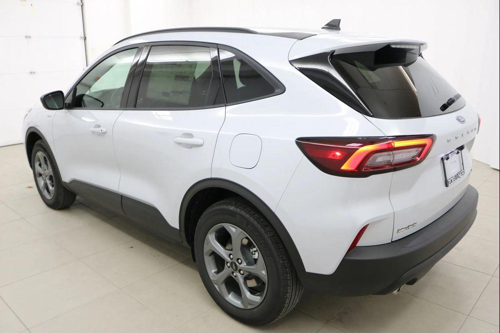 new 2026 Ford Escape car, priced at $33,580
