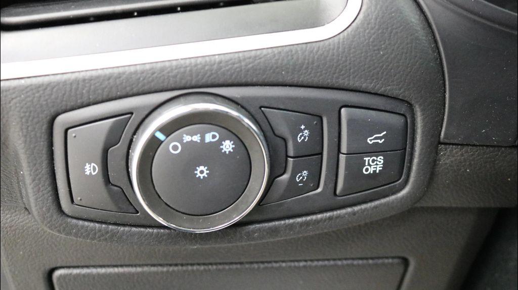 used 2022 Ford Edge car, priced at $27,499