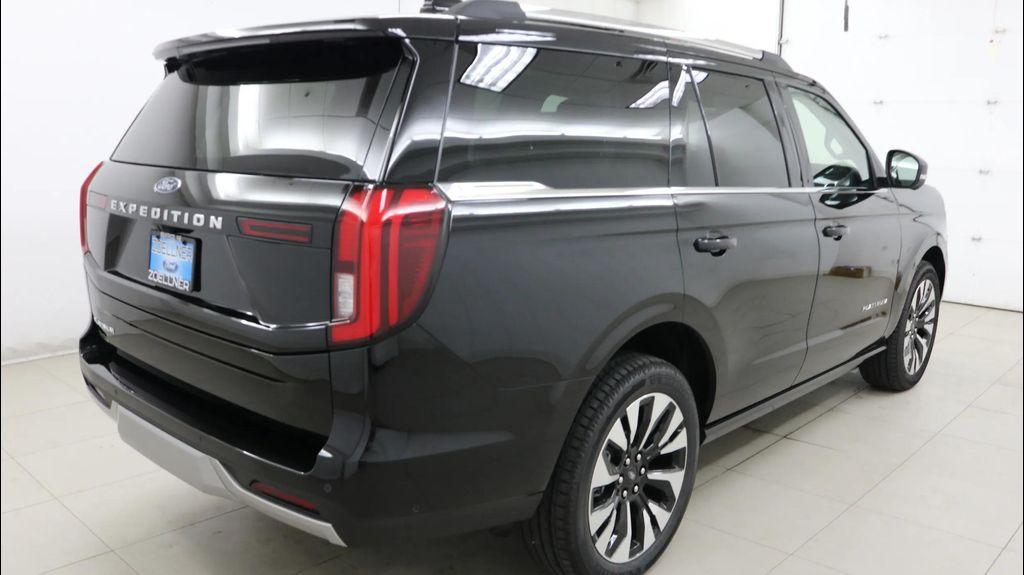 new 2025 Ford Expedition car, priced at $78,525