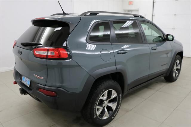 used 2015 Jeep Cherokee car, priced at $14,999