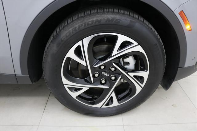 used 2024 Lincoln Nautilus car, priced at $53,499