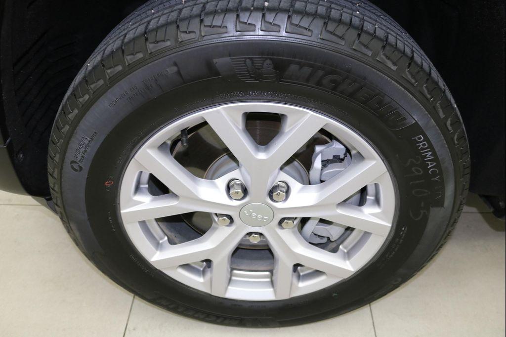 used 2022 Jeep Grand Cherokee L car, priced at $32,995