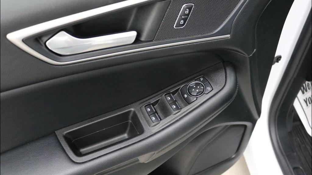 used 2022 Ford Edge car, priced at $25,995