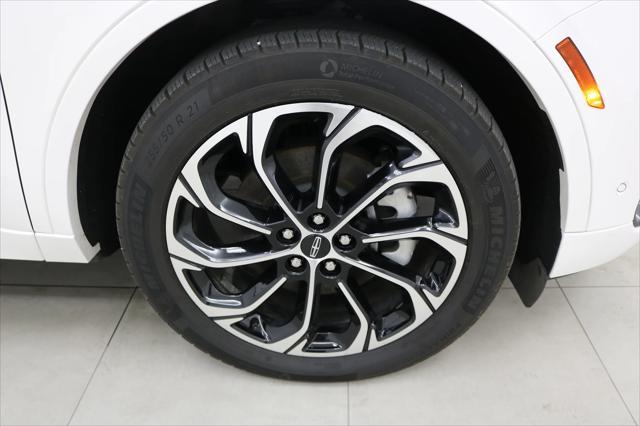 used 2024 Lincoln Nautilus car, priced at $55,499