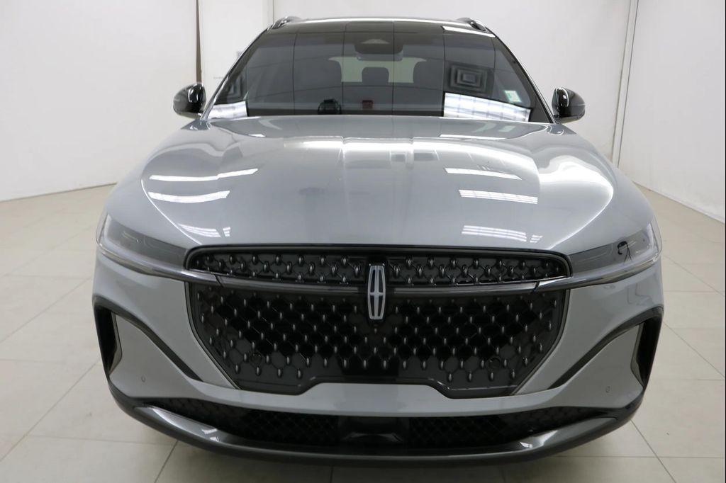 used 2024 Lincoln Nautilus car, priced at $56,665